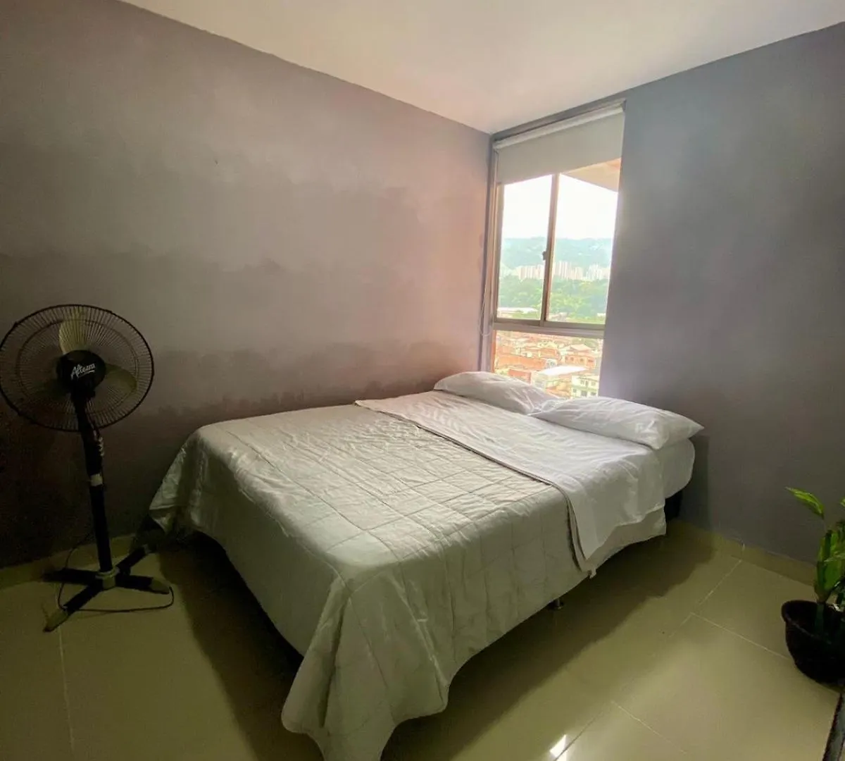 Apartamento 3 Habitaciones, Vista Al Poblado Medellin 0*,