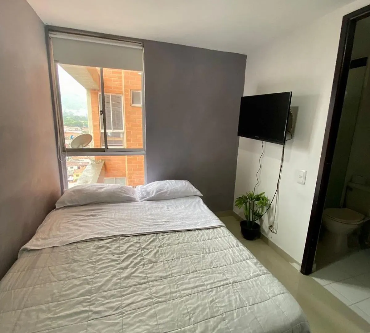Apartamento 3 Habitaciones, Vista Al Poblado Medellin Colombia